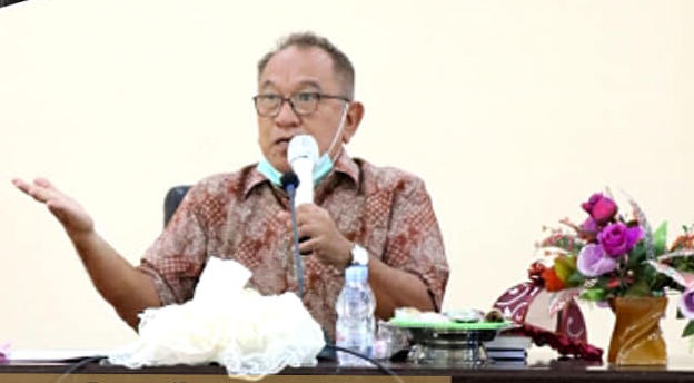 Bupati Buol, dr.Amirudin Rauf,Sp.og, M.Si
