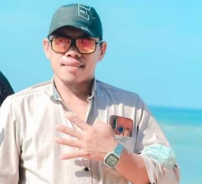 Arlan L Amalu (Kades Hulubalang Kecamatan Paleleh Barat)