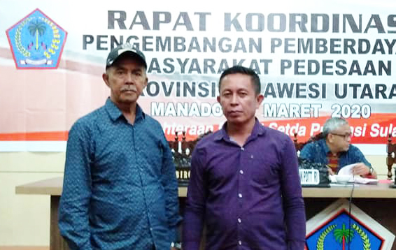 Aladin Gobel (Sangadi Lolan II) dan ISwady Paputungan (Sekdes Lolan II )
