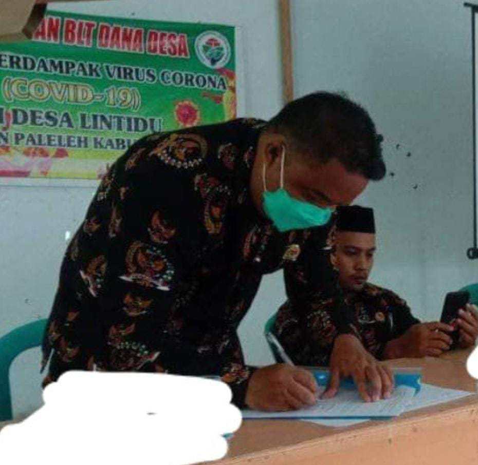 Almarhum Masri Takuloe semasa melaksanakan tugas sbagai ketua BPD Lintidu.