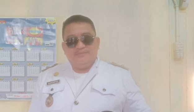 Lurah Kulango, Adicipto, S. IP