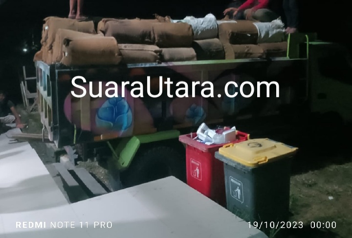 Ratusan kaleng yang diduga isinya Cianida  disita oleh krimsus polda sulut 
