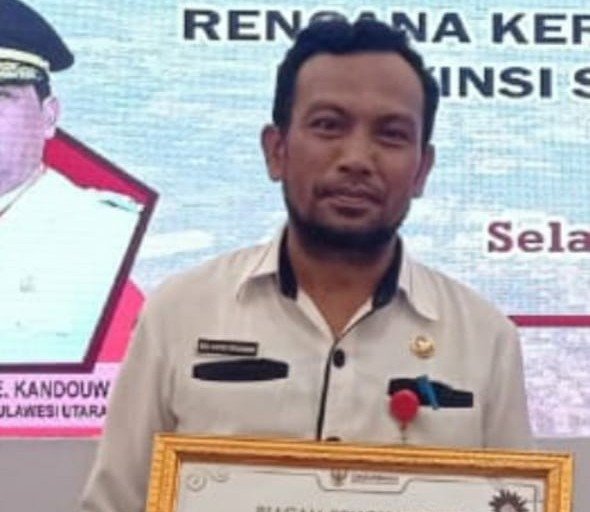 Kepala Puskesmas Tadoy, Budi Alister Paputungan, Amd, Kep,