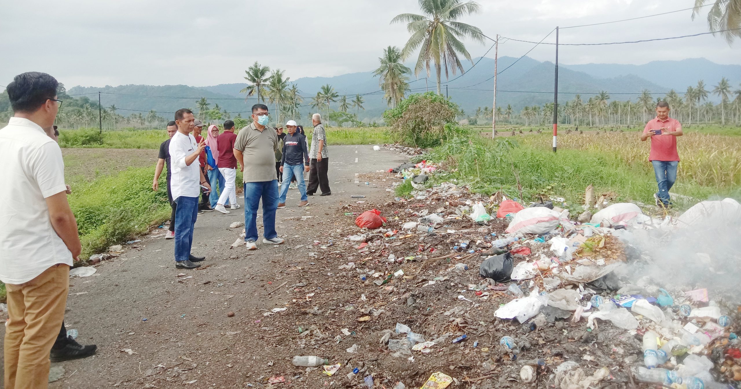 Jusnan Mokoginta pantau sampah 