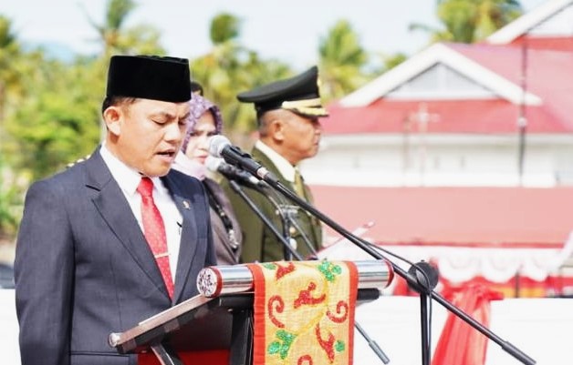 Welty Komaling,,SE.MM (Ketua DPRD Kabupaten Bolmong)