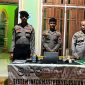 Personel Polres Melakukan Penjagaan di kantor BAWASLU Buol