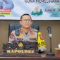 Foto Kapolres Banggai memberikan arahan pada anggotanya 