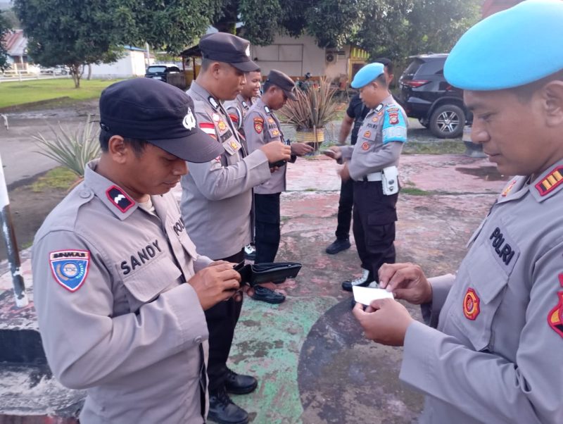 Foto Petugas Propam Gelar pemeriksaan anggota