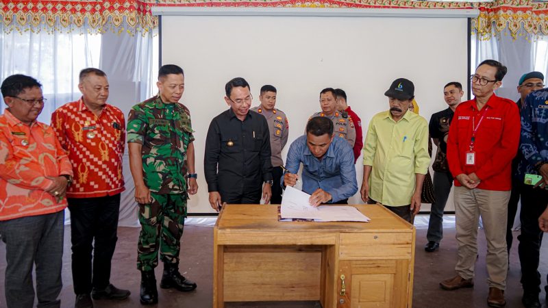 Bupati Sigi Launching Sistem Informasi Desa (SID) di Gedung PEM