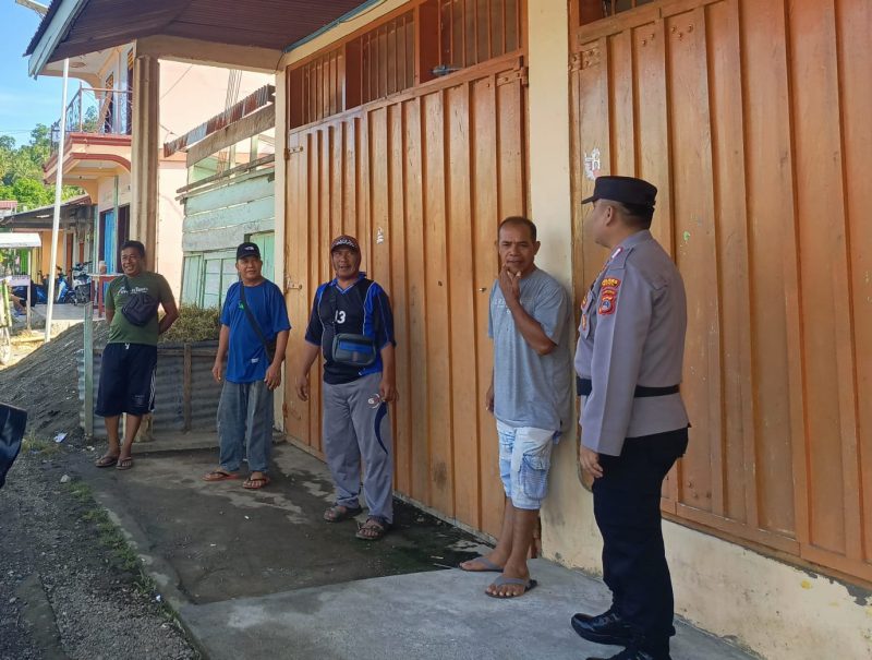 Himbau Warga Saat Gelar Patroli Dialogis, Polsek Paleleh Ciptakan Kamtibmas Kondusif