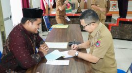 Bupati Banggai Amirudin Setor Zakat Maal Lewat BAZNAS
