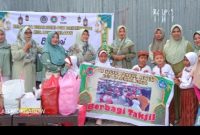 Foto Sebelum melakukan pembagian Takjil