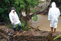Gercep, Wabup Sigi Tinjau Lokasi Banjir di Kecamatan Kulawi Selatan
