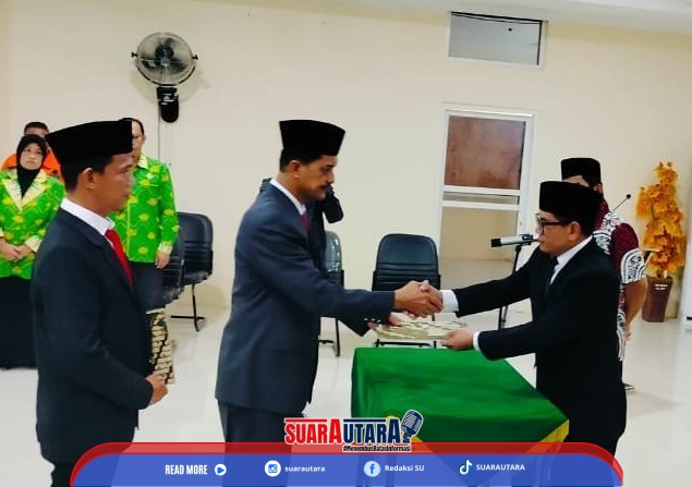 Bupati Buol Lantik Dua Stafsus Non ASN