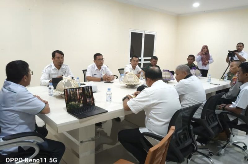 Wakil Bupati Buol, Moh. Nasir Dj. Daimaroto, pimpin Rakor lintas sektor, Rabu (23/4/2025)