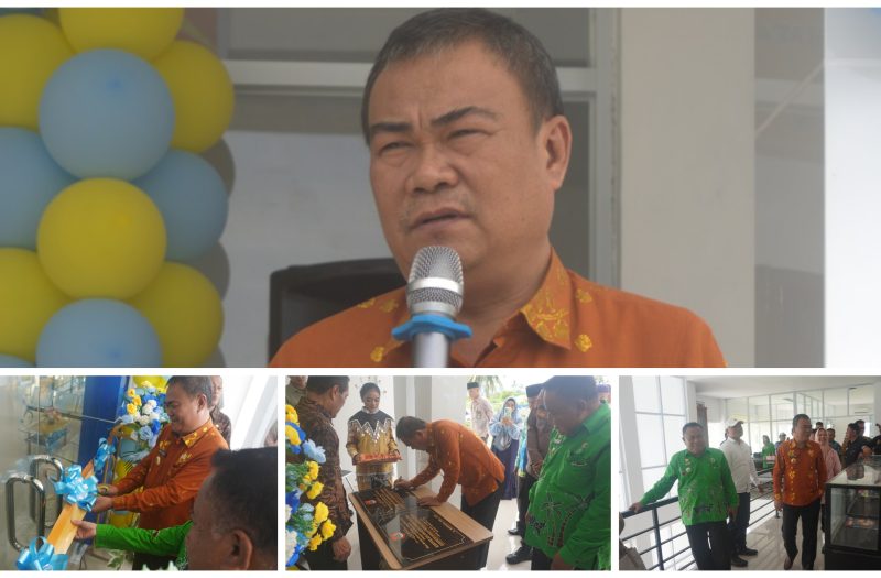 Foto Sekda Bacakan Sambutan Bupati Banggai dan didampingi Camat Luwuk Selatan