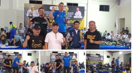 Foto Bersama Kadispora dengan para Juara di dampingi Sekdispora dan Kabid prestasi