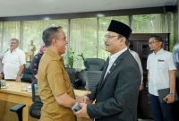Gubernur Sulawesi Tengah (Sulteng) Anwar Hafid saat bersama Mensos RI, Gus Saifullah.