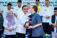 Gubernur Anwar  Terima Kunker Komisi II DPR RI. 