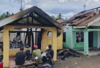 Rumah Kades Bakan di Bolmong Dilalap Si jago Merah