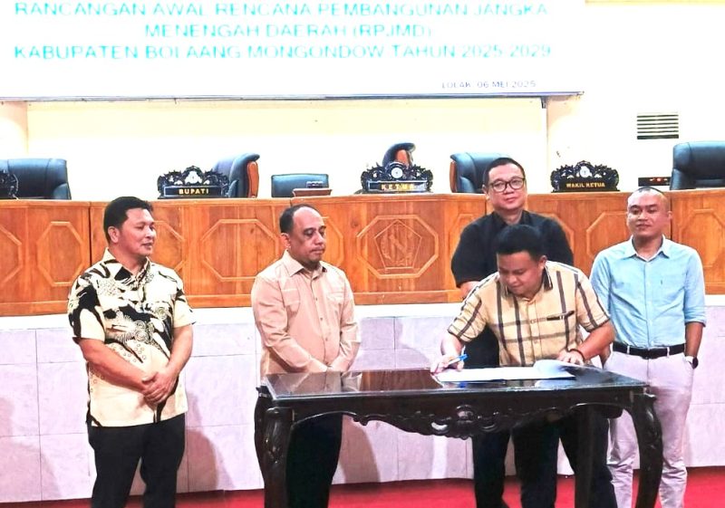 Pemkab dan DPRD Bolmong Teken Nota Kesepahaman Awal PJMD 2025-2029