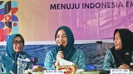 Ketua TP-PKK Kabupaten Bolaang Monggondow, Kalsum Alhabsyi SE