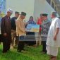 Bupati Serahkan Banmas Presiden Berupa Sapi Qurban Ke Pengurus DKM Masjid Agung Buol