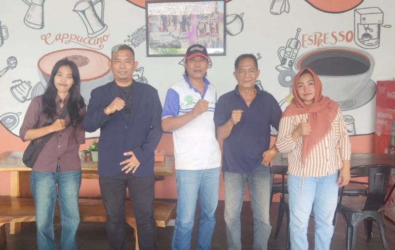 Foto tampak para Tim Advokad 