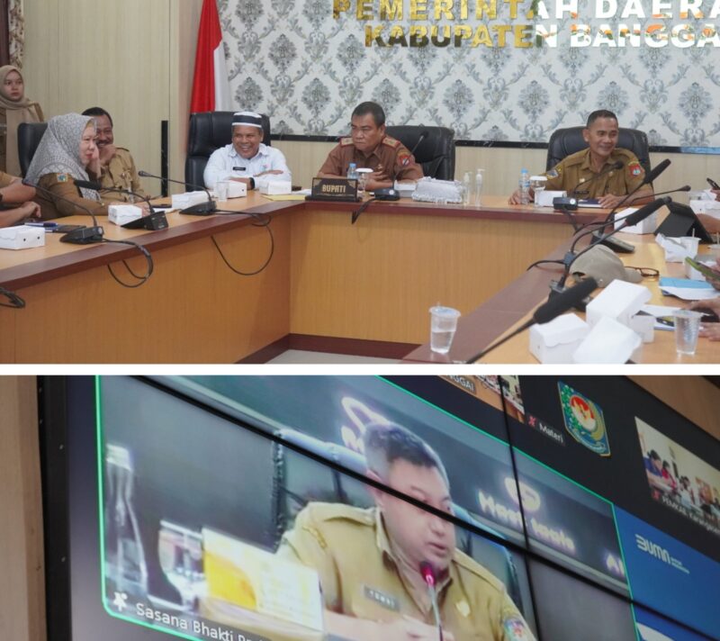 Foto Sekda Banggai Moh.Ramli Tongko Ikuti Rakor Bersama Kemendagri melalui Virtual dan kepala Statistik Banggai Moh.Said