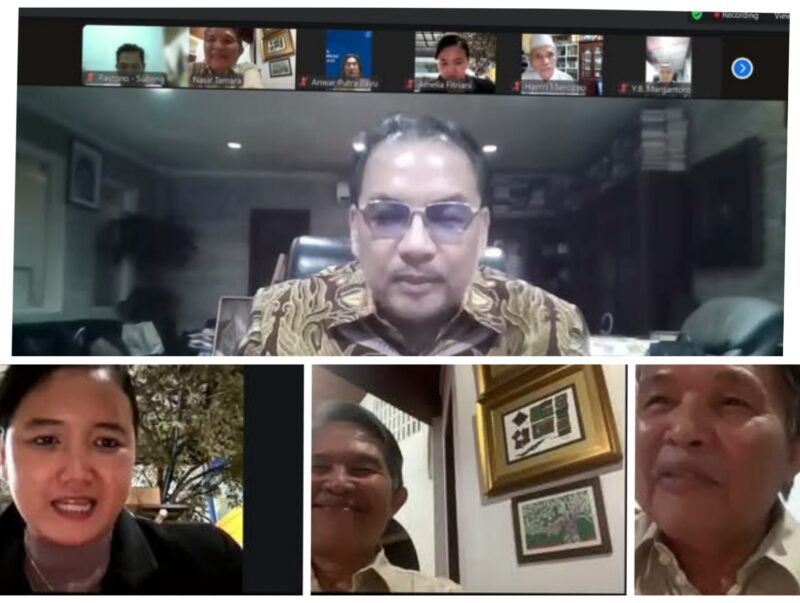 Foto Ketua Umum Satupena, Denny JA,dikenal sebagai pendiri LSI dan Komisaris Utama Pertamina Hulu Energi,dan para penulis senior nasional seperti Nasir Tamara, Gunoto Saparie, Anwar Putra Bayu, Hamri Manoppo, dan Rosadi Jamani,