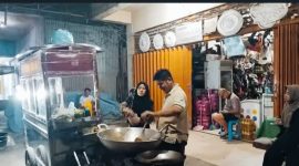 Nasi Goreng Mas Uki Jadi Primadona di Buol