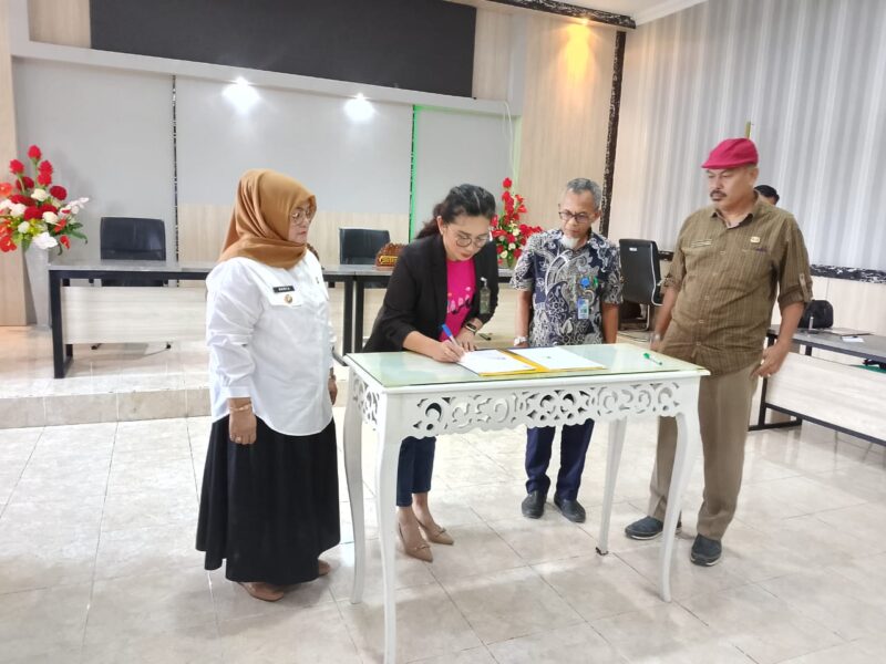 Wabup Touna Apresiasi Kerja Sama Perumda Air Minum dan Bank Mandiri