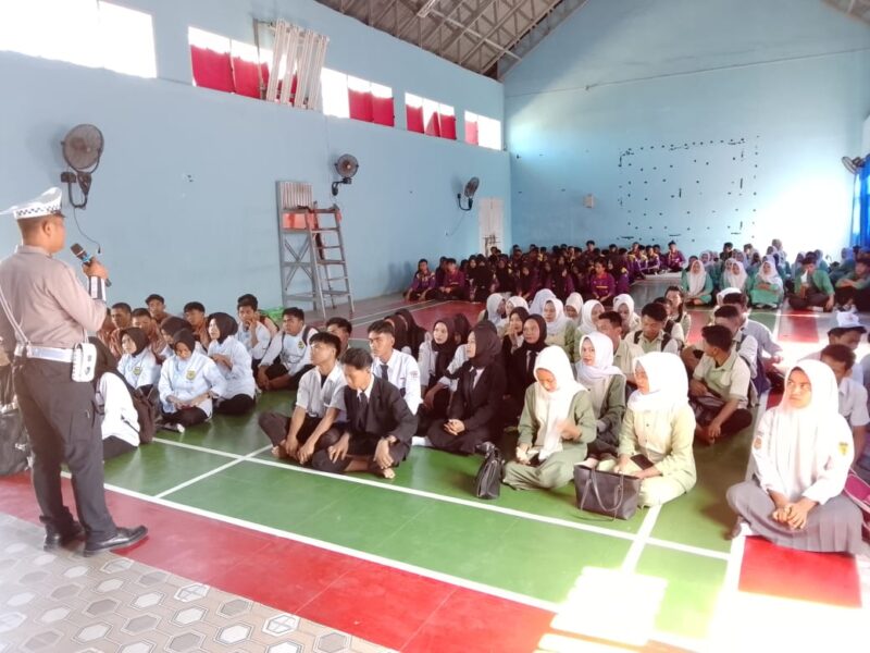 Satlantas Polres Buol Gelar Penyuluhan Tertib Lalu Lintas di SMKN 1 Biau