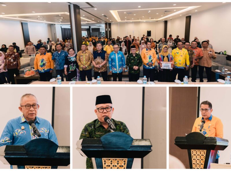 Wabup Banggai Drs H.Furqanuddin bersama Agus Sutoyo, M.Si  menjabat Kepala Pusat Pembinaan Pustakawan & KadisPerpustakaan banggai Benyamin Pongdatu. 