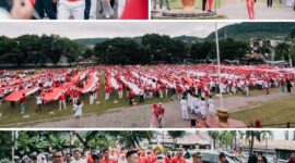 Foto Bupati Ir.H.Amirudin Dan Wabup Drs H.Furqanuddin menyatu bersama peserta kirab serta unsur Forkopimda sambut HUT Ke 80 RI Menuju Indonesia emas