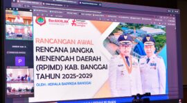 Foto Sekda Banggai Moh.Ramli Tongko ikuti Zoom bersama Bapeda Sulteng RPJMD Banggai 2025/2029,