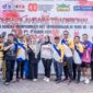 Foto, Asisten Pemerintahan dan Kesejahteraan Rakyat Setda Kabupaten Banggai, Hj. Nur Djalal, SH, mewakili Bupati Banggai. Dan Staf Dinas Pemuda dan Olahraga raga.