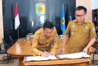 Sepakat Soal Tapal Batas, Bupati Touna dan Morut Teken MoU