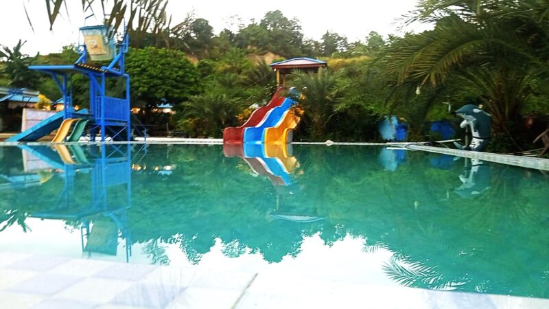 Waterboom Herfani Leok II : Wisata Air Murah Meriah Dekat Pusat Kota Buol