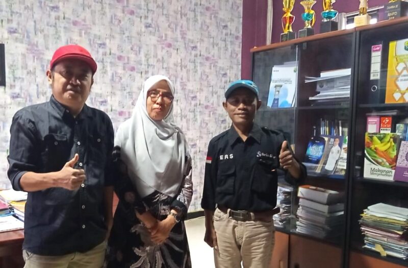 Inspektur Inspektorat Daerah Kab.Buol saat menerima pengurus DPC PJS, Kamis (21/8/2025).