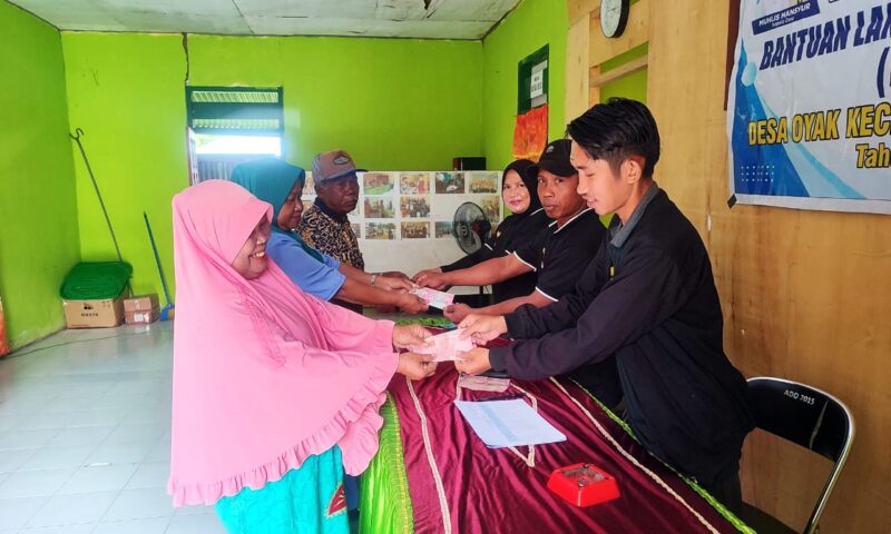Pemdes Oyak Salurkan BLT-DD, 12 KPM Terima Bantuan Periode April–Juni