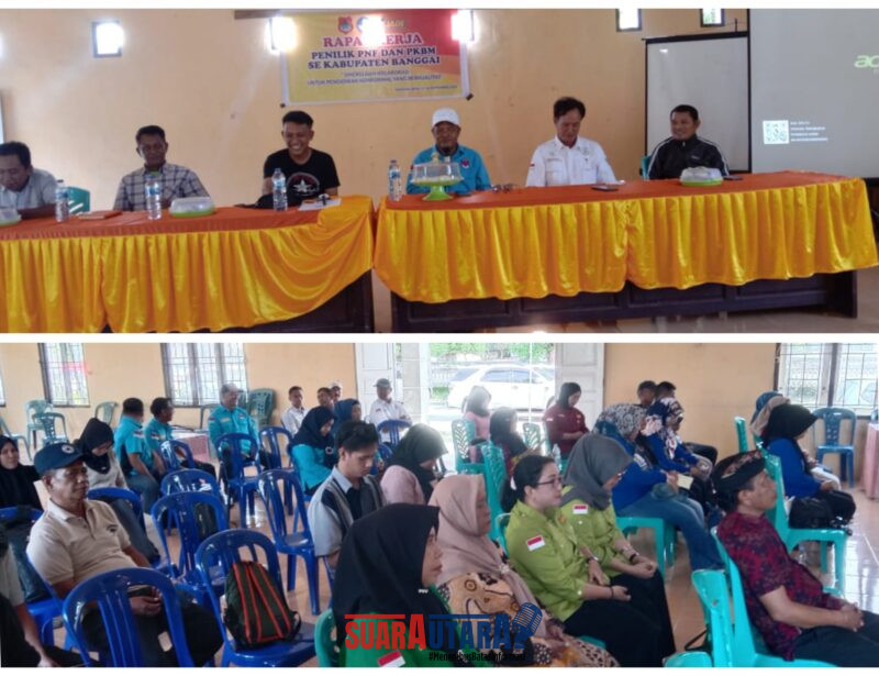 Foto Kabid PAUD dan PNF Saymsul Bahri Lanta.S.STP bersama para Penilik dan pengawas disdikbud banggai