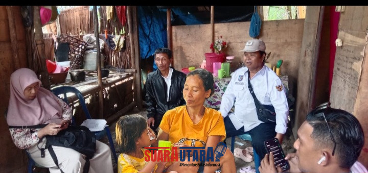 Foto Kabid Paud dan Pnf Syamsul bahri Lanta.S.STP dan Tim Disdikbud Langsung Turun di rumah anak putus sekolah 