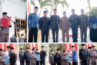 Bupati Ir.H.Amirudin.MM serahkan SK Plt dapada Lima pejabat dan di damping Sekda Moh.Ramli Tongko serta Plt Kaban BKD Safrudin Hinelo.S.STP.M.Si