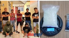Foto tim opsnal Satnarkoba Polres Bangga pria berinisial AM (30) dan RS (35), warga Kota Luwuk