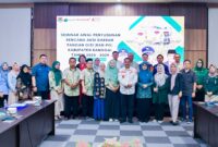 Foto: Bersama Sekada Banggai Moh.Ramli Tongko serta Ketua TP PKK Banggai Syamsuarni Amirudin, Asisten II Bidang Perekonomian dan Pembangunan Setda Banggai Mujiono,