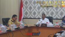 foto istimewa : Staf Ahli Bupati bidang PemHukPol Mujiono.SH.M.H Terima Kunjungan Ketua DPRD Banggai Hj Maryam Tamoreka,di dampingi Kadinsos Rudi P Bulla.S.Sos,