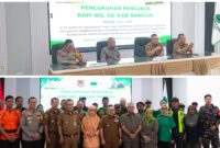 foto istimewa : Bupati Banggai Ir.H
Amirudin.MM bersama Ketua Rapida Sulteng dan Kapolres AKBP Putu Hendra Binangkari.S.I.K serta Sekda Ir Moh.Ramli Tongko.S.Sos.ST.M.Si Menyaksikan Pengukuhan Ketua Rapi Wil 08 Benyamon Pongdatu dan Kepegurusan periode 2025 -2029