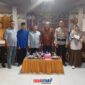 foto istimewa : Sekda Banggai Moh.Ramli Tongko didampingi Camat batui serta Panitia menutup Kegiatan Pekan Mosasautan Batui 2025 Perkuat Identitas dan Kebersamaan Masyarakat