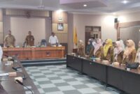 foto istimewa : Mewakili Bupati Sekda Banggai Moh Ramli Tongko Saat membuka kegiatan PJPK 